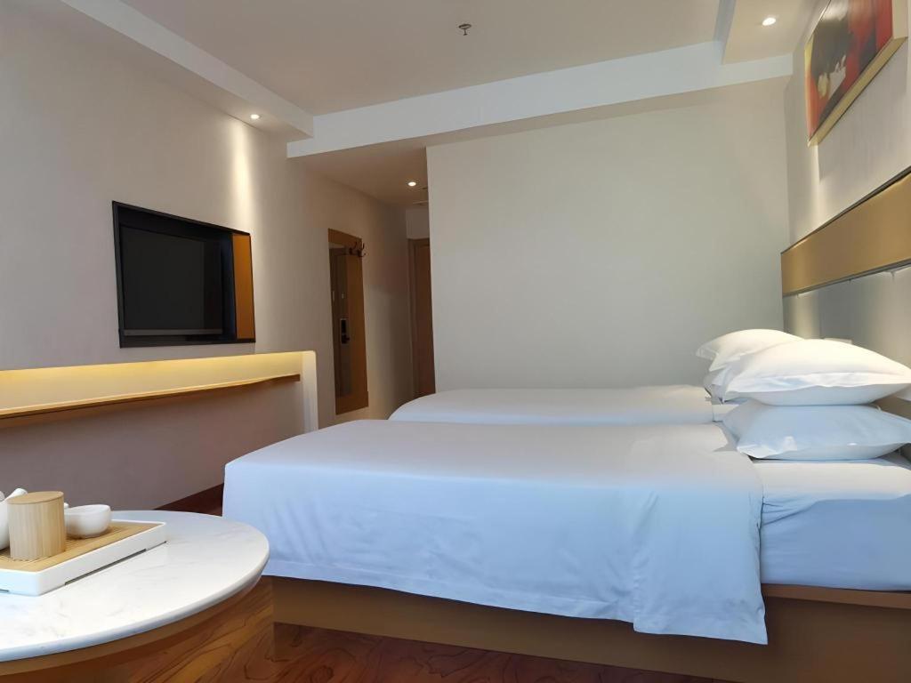 Greentree Inn Geermu Walking Street Business Hotel Golmud 외부 사진