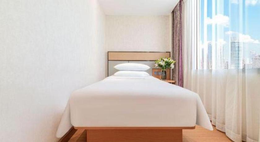 Greentree Inn Geermu Walking Street Business Hotel Golmud 외부 사진