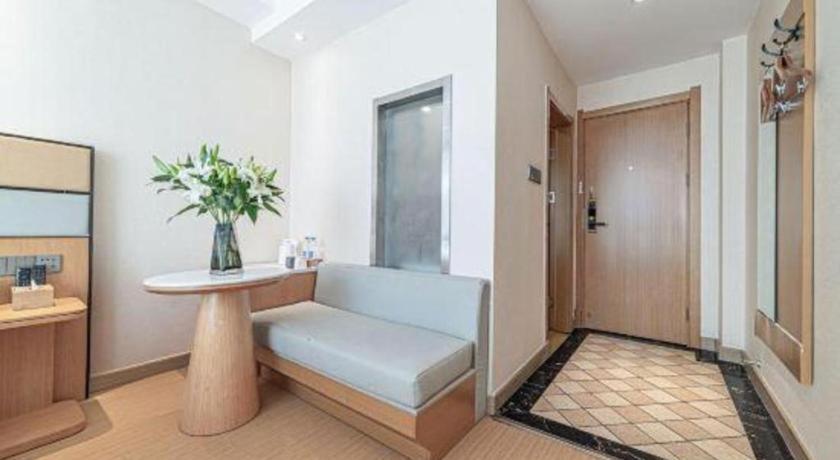 Greentree Inn Geermu Walking Street Business Hotel Golmud 외부 사진